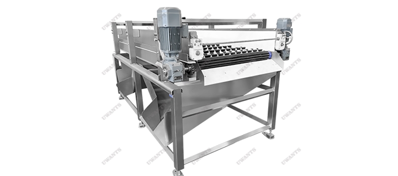Raw material classifier